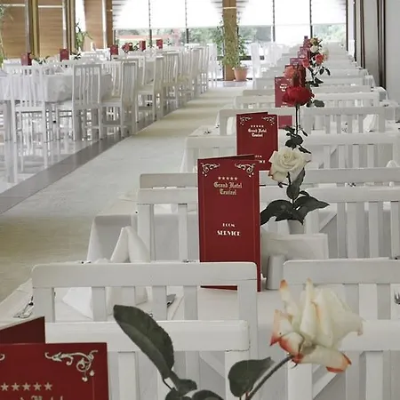 אתר נופש Grand Temizel 5*