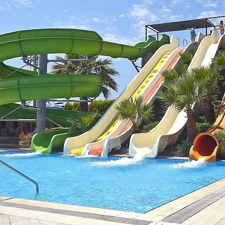 אתר נופש Grand Temizel 5*